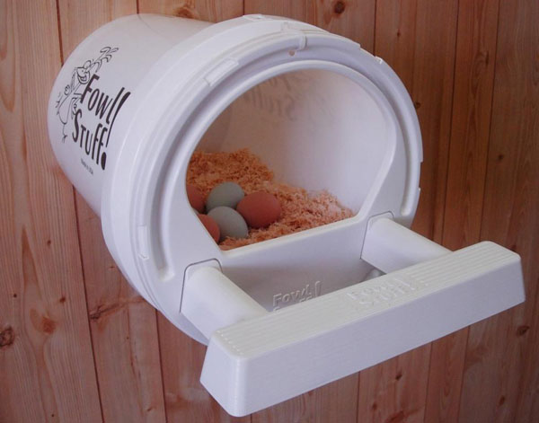 Fowl Stuff Nest Box