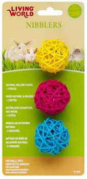 Living World® Nibblers Willow Chew Balls