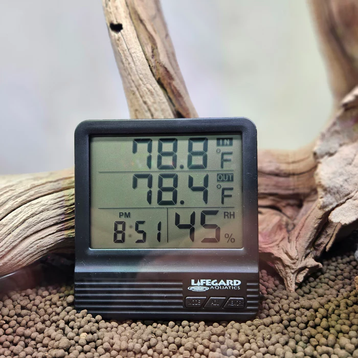 LIFEGARD DIGITAL THERMOMETER/HYGROMETER